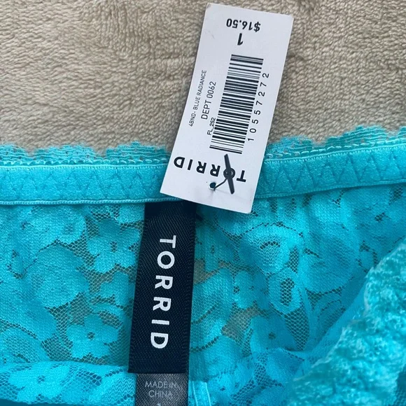 Torrid Aqua Lace Bandeau - Picture 2 of 4